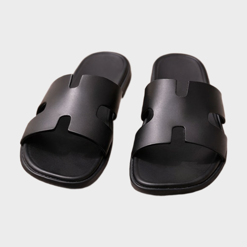 Black leather sandals - Image 2